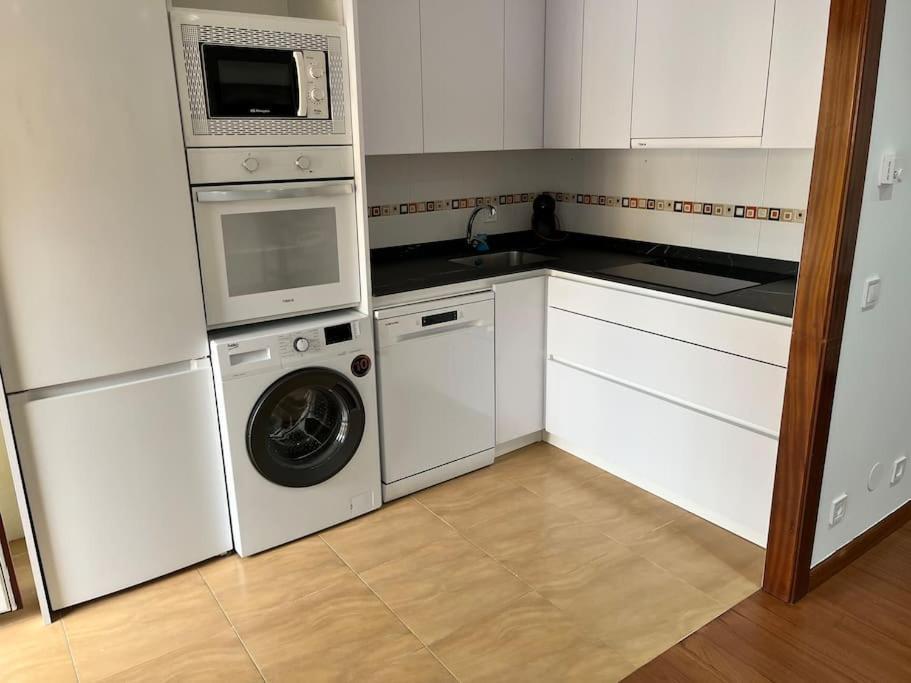 Ferienwohnung Piso Acogedor Y Centrico Santoña Exterior foto
